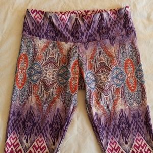 Onzie yoga capris
